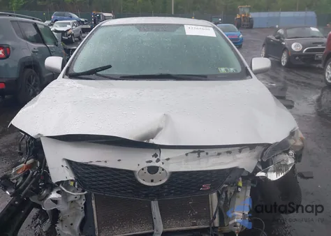 2010 Toyota Corolla S из США, поврежденный, VIN 2T1BU4EE7AC465794